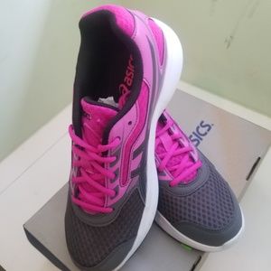 Brand New Womens Asics